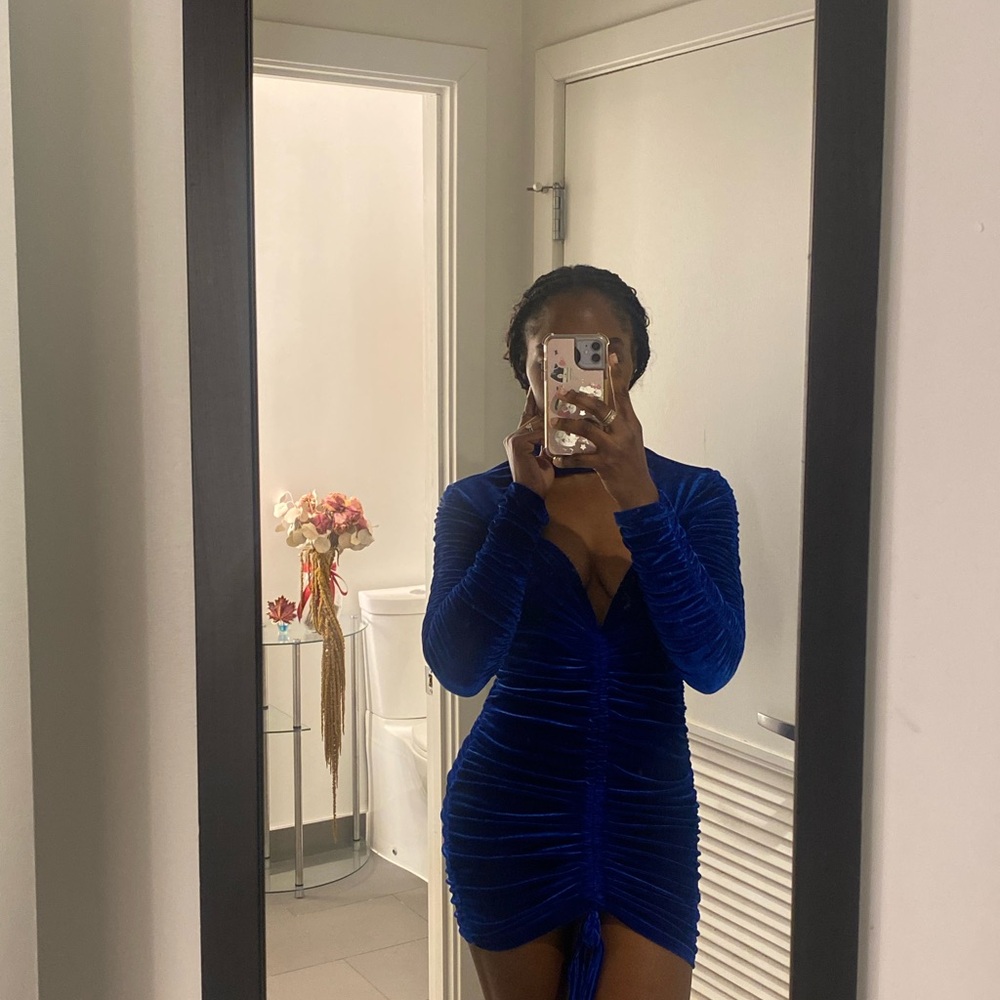 Elegant Blue Velvet Dress